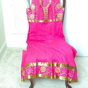 BRAND NEW INDIAN ETHNIC ANARKALI DRESS